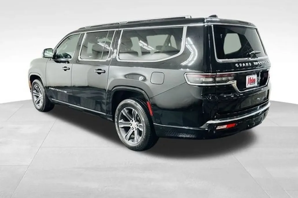 2024 Jeep Grand Wagoneer L Base photo 1