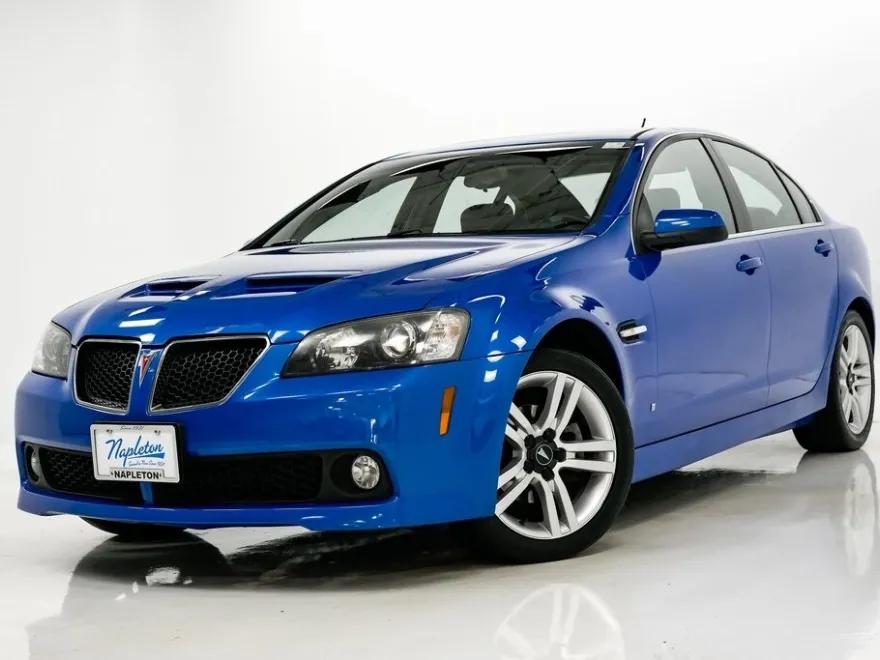 2009 Pontiac G8 Base photo 1