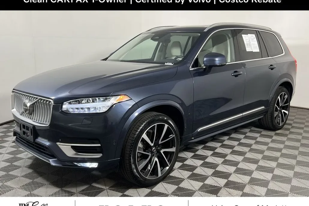 2024 Volvo XC90 Plus photo 1