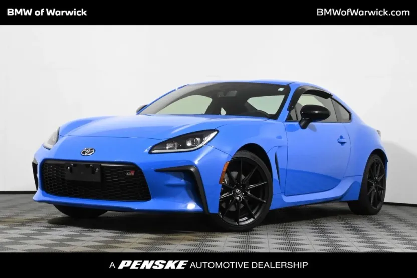 2023 Toyota GR86 Premium photo 1