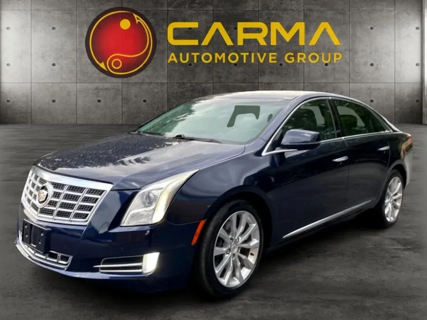2015 Cadillac XTS Luxury photo 1