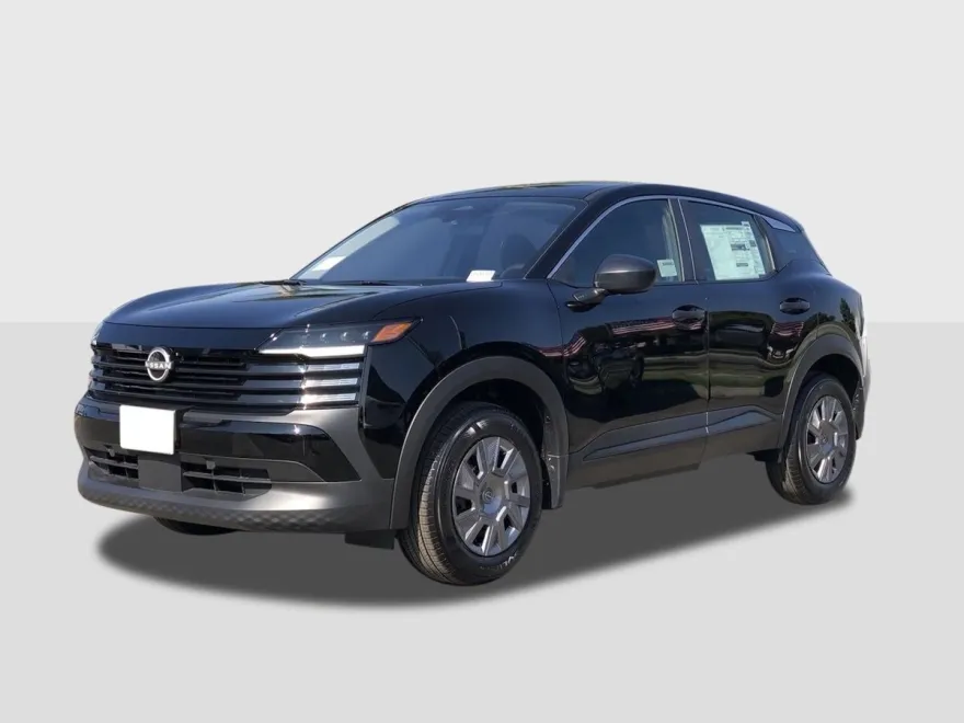 2025 Nissan Kicks S photo 1