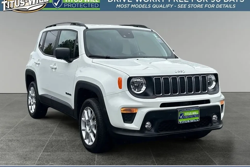 2023 Jeep Renegade Latitude Sport photo 1
