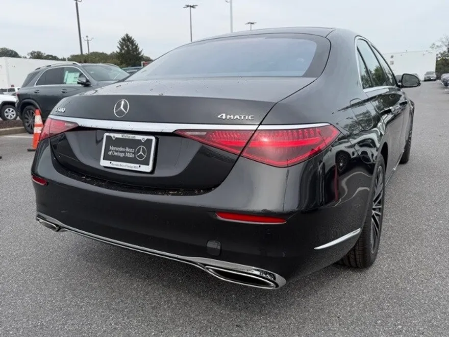 2026 Mercedes Benz S 500 4MATIC photo 1