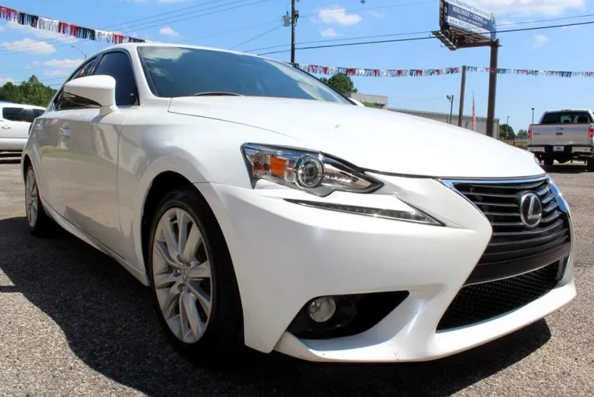 2014 Lexus IS 250 photo 1