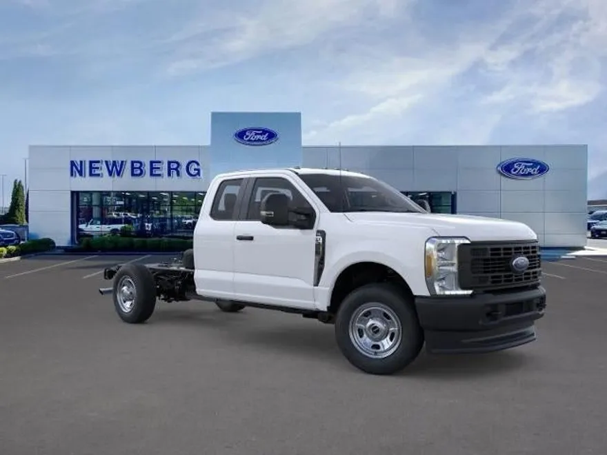 2026 Ford F-350 XL photo 1