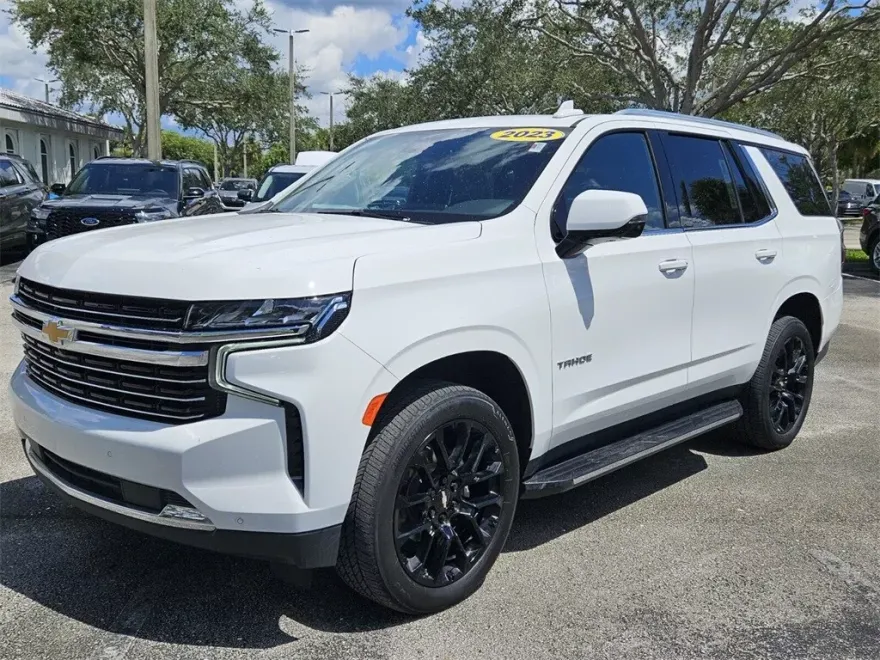 2023 Chevrolet Tahoe LT photo 1