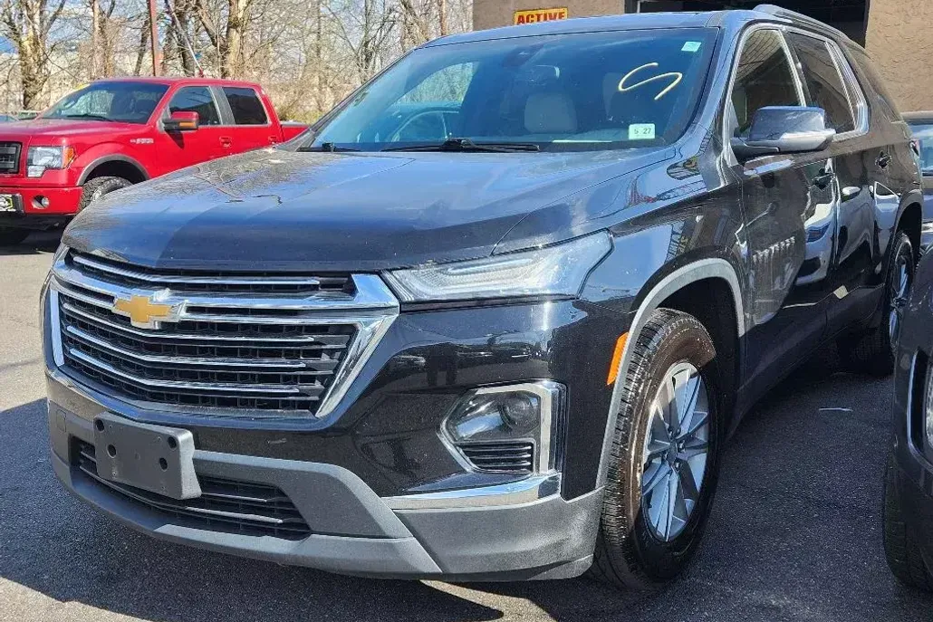 2022 Chevrolet Traverse Cloth photo 1