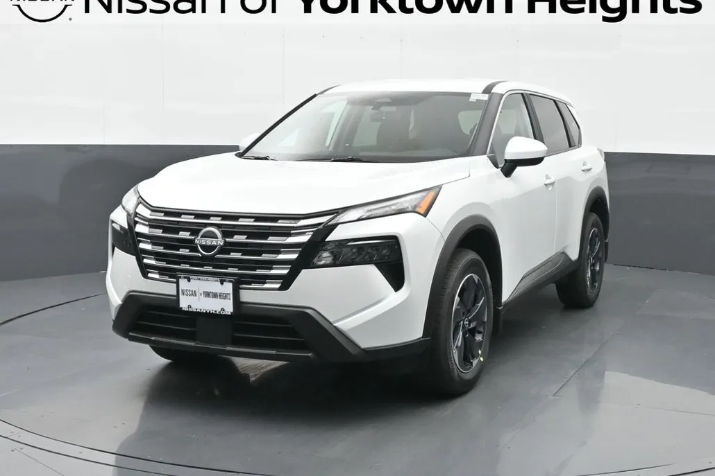 2026 Nissan Rogue SV photo 1