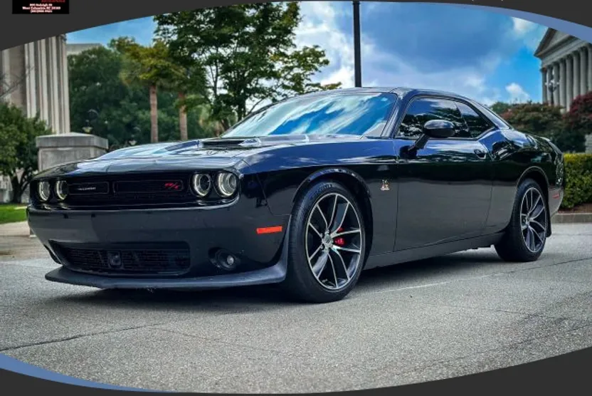 2018 Dodge Challenger R/T Scat Pack photo 1