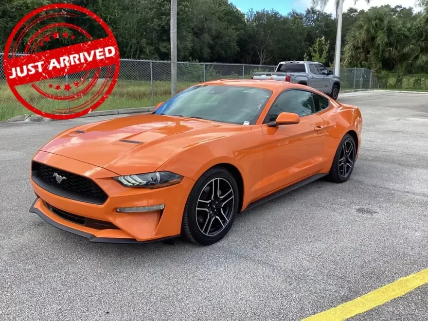 2021 Ford Mustang EcoBoost photo 1