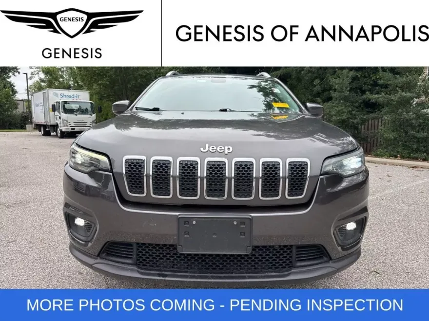 2019 Jeep Cherokee Latitude photo 1
