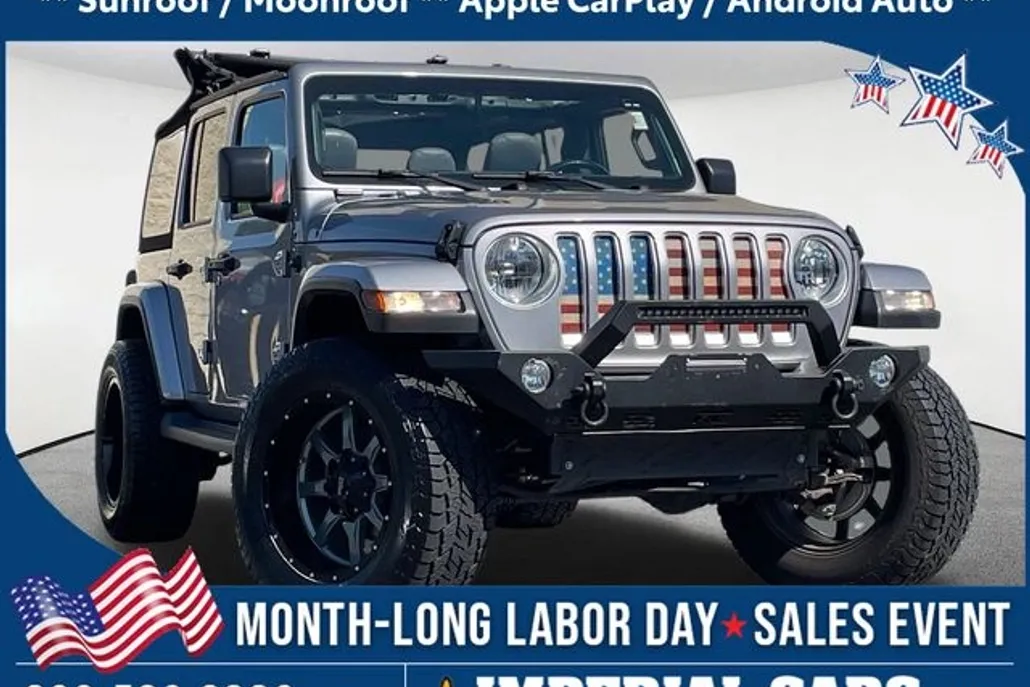 2020 Jeep Wrangler Unlimited Sahara photo 1