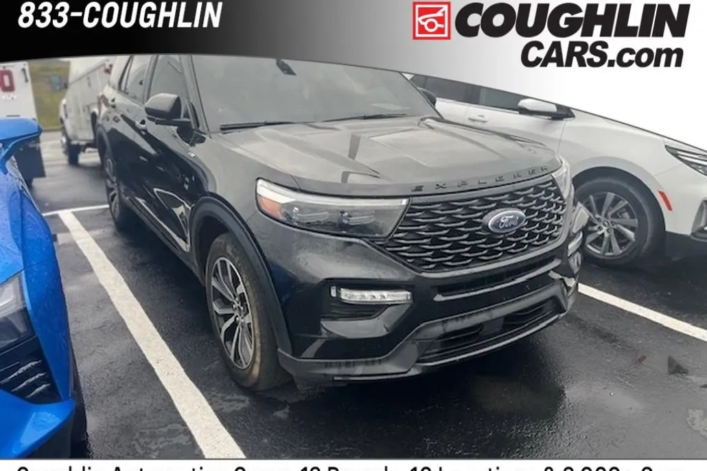 2022 Ford Explorer ST-Line photo 1