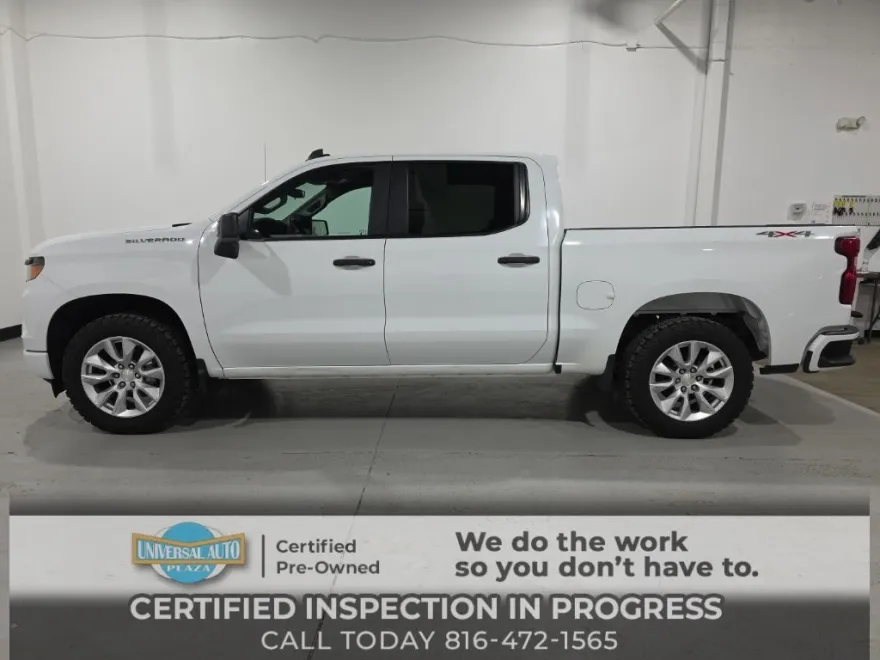 2022 Chevrolet Silverado 1500 Custom photo 1