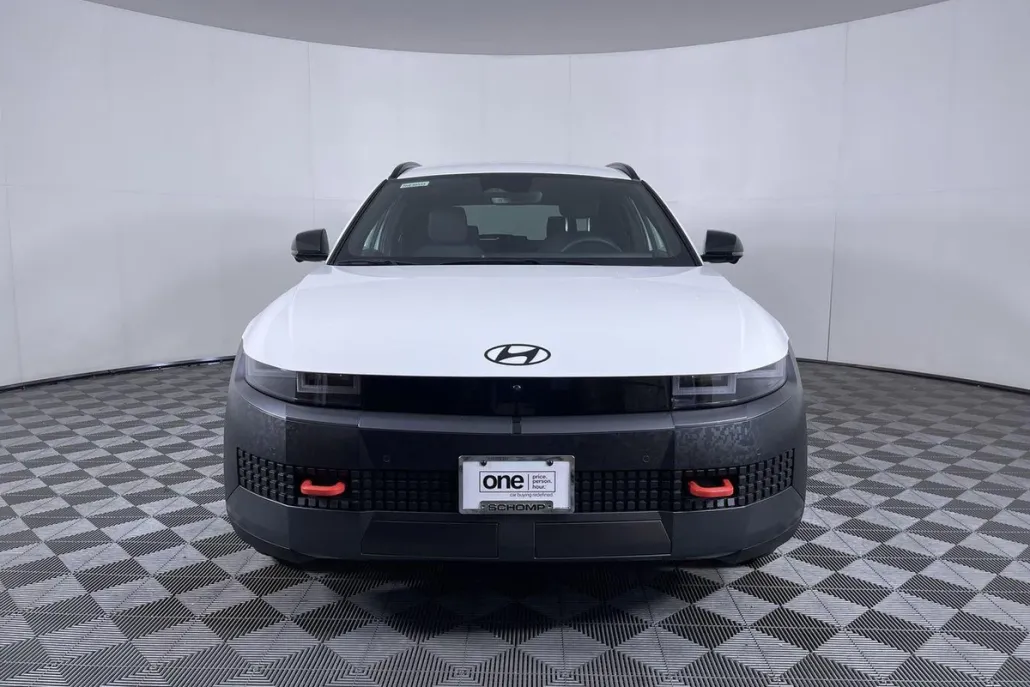 2025 Hyundai Ioniq 5 photo 1