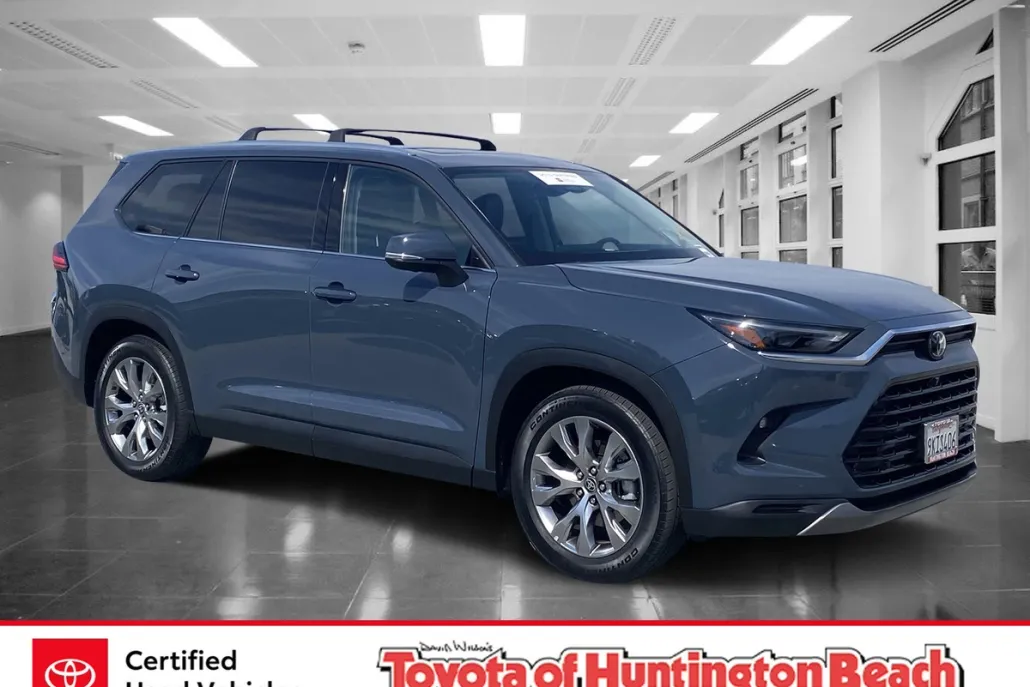 2024 Toyota Grand Highlander Limited photo 1