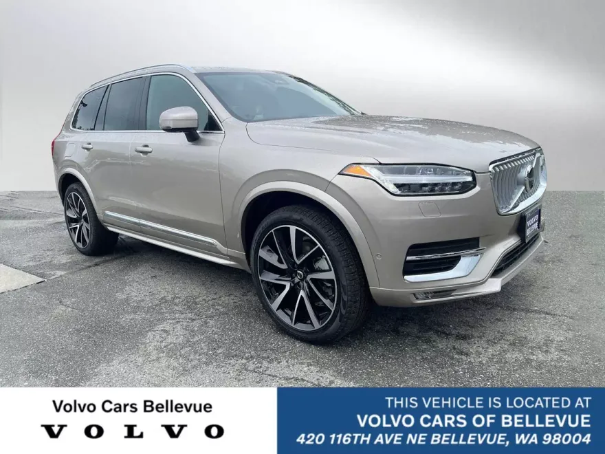 2024 Volvo XC90 Plus photo 1