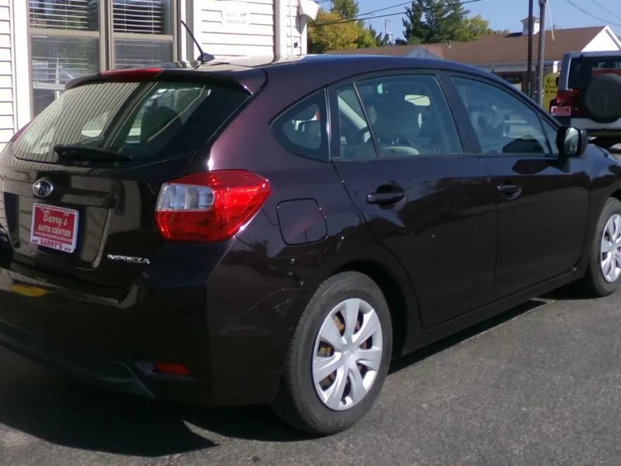 2012 Subaru Impreza 2.0i photo 1