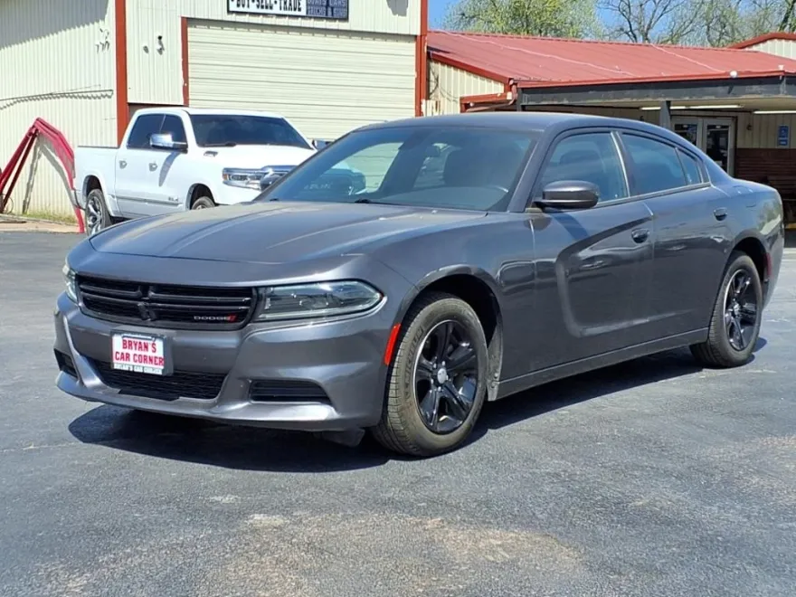 2022 Dodge Charger SXT photo 1