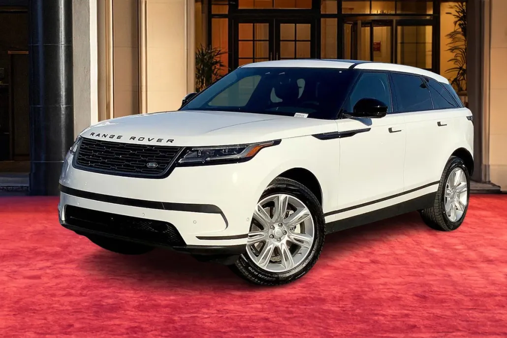 2025 Land Rover Range Rover Velar P250 S photo 1