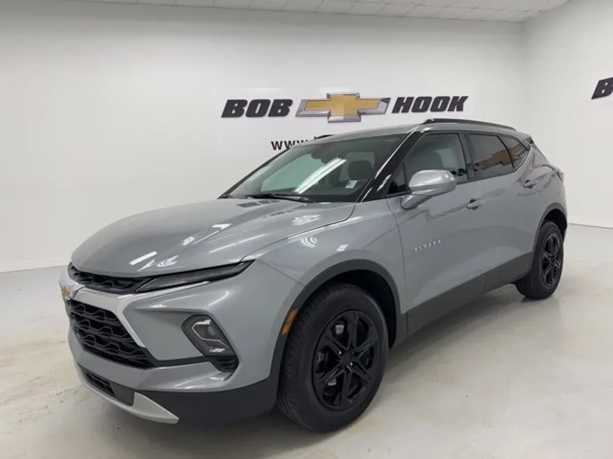 2023 Chevrolet Blazer 2LT photo 1