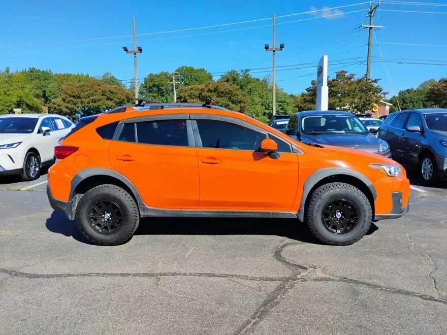 2018 Subaru Crosstrek 2.0i Premium photo 1