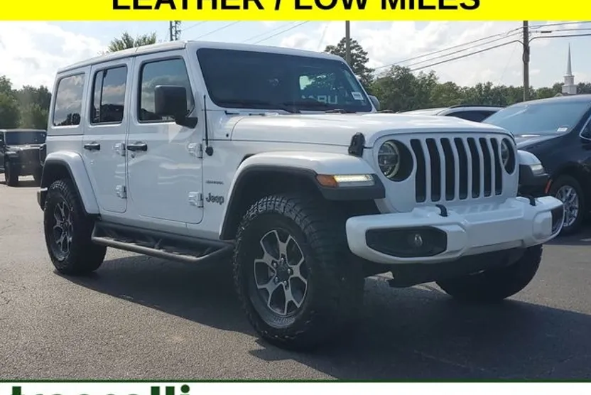2018 Jeep Wrangler Unlimited Sahara photo 1