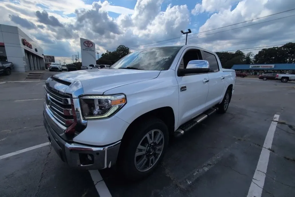 2020 Toyota Tundra 1794 Edition CrewMax photo 1
