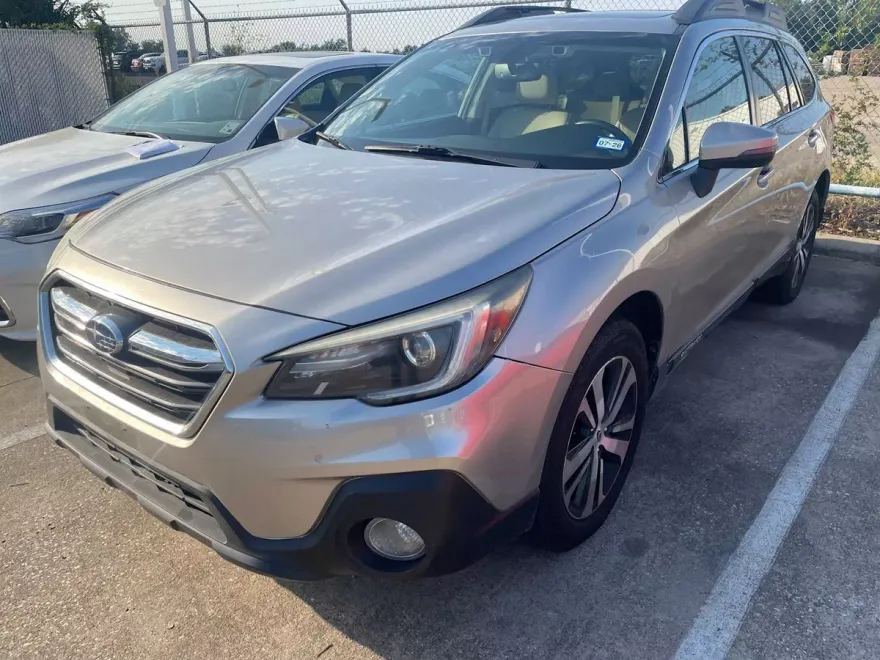 2019 Subaru Outback 2.5i Limited photo 1