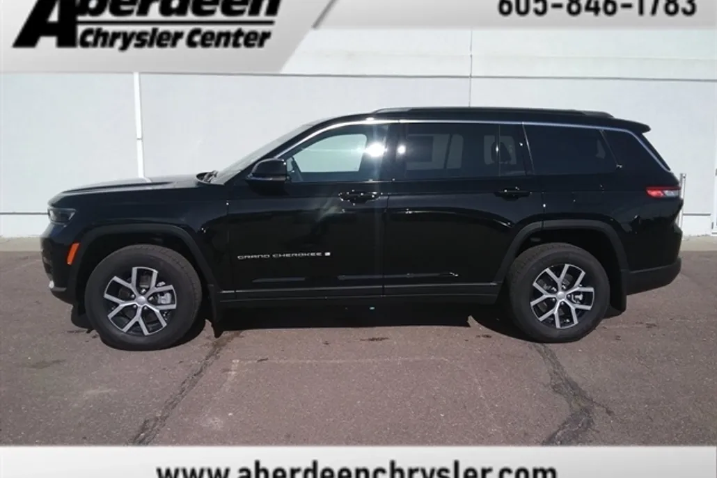 2025 Jeep Grand Cherokee L photo 1