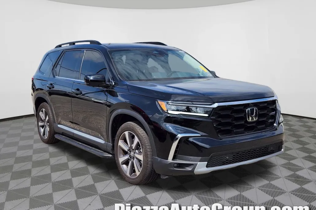 2025 Honda Pilot Elite photo 1