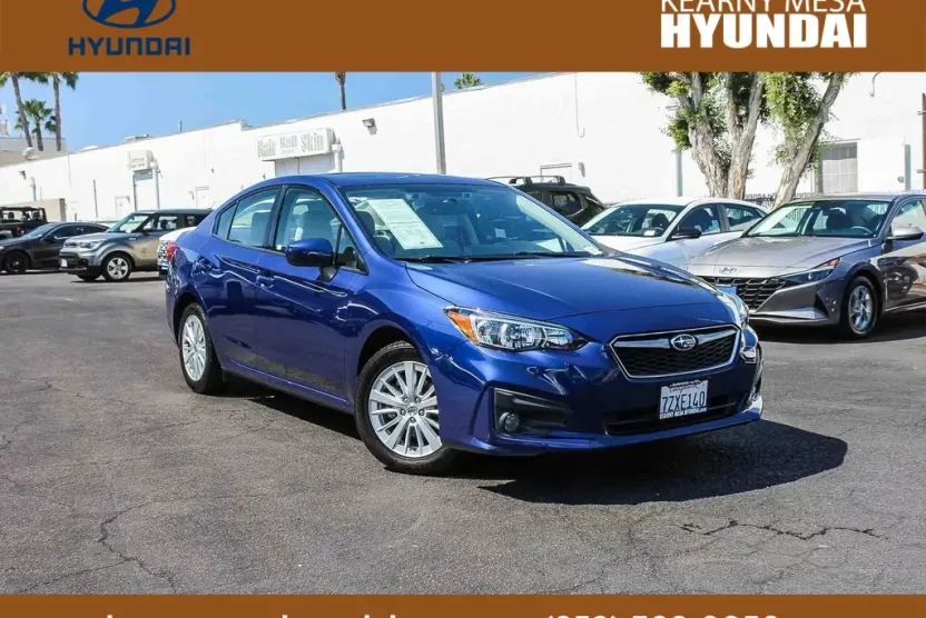 2017 Subaru Impreza 2.0i Premium photo 1
