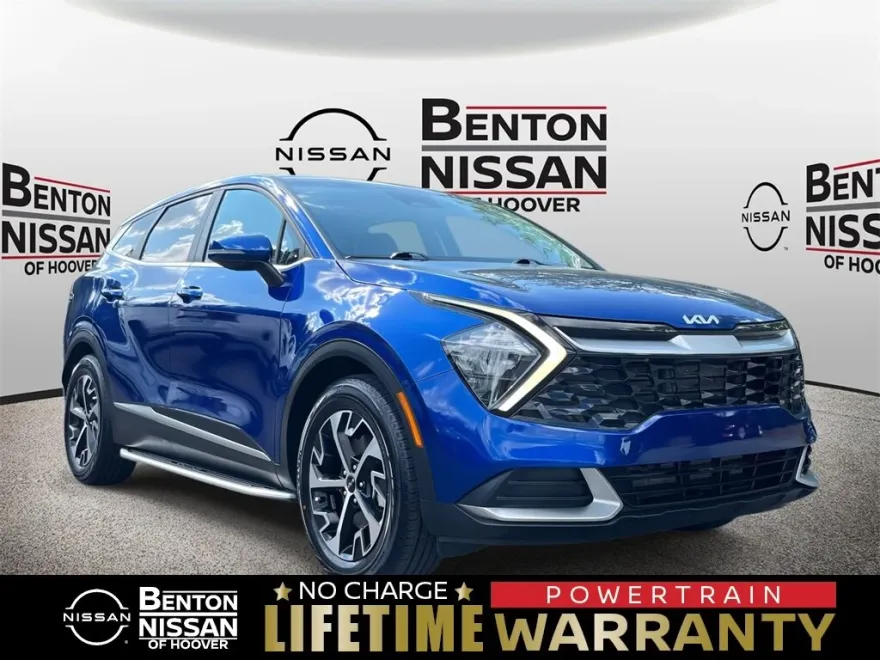 2023 Kia Sportage EX photo 1