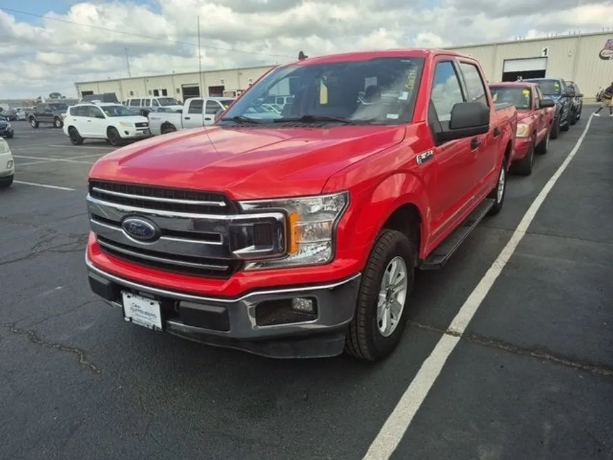 2020 Ford F-150 XLT photo 1