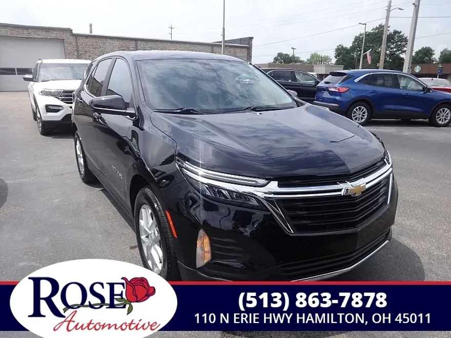 2022 Chevrolet Equinox LT photo 1