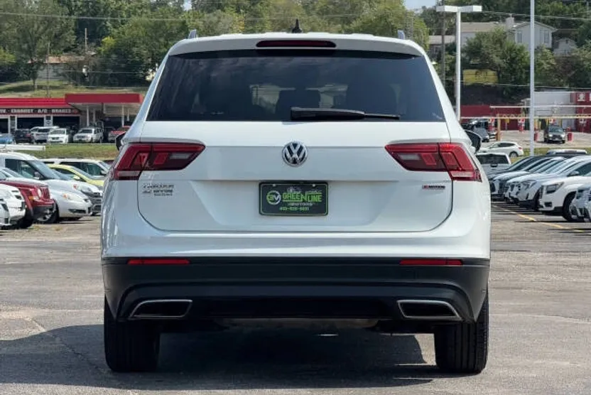 2019 Volkswagen Tiguan SE photo 1