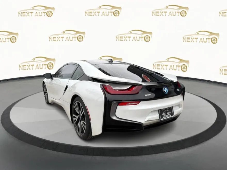 2017 Bmw i8 photo 1