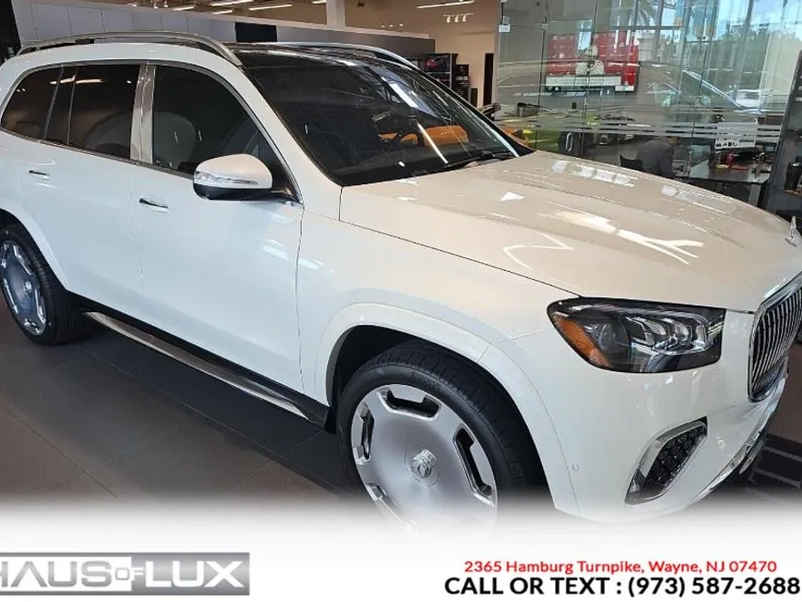 2024 Mercedes Benz GLS Maybach 600 4MATIC photo 1