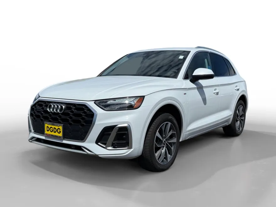 2024 Audi Q5 45 S line Premium photo 1