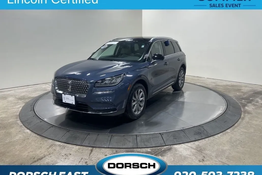 2022 Lincoln Corsair Standard photo 1