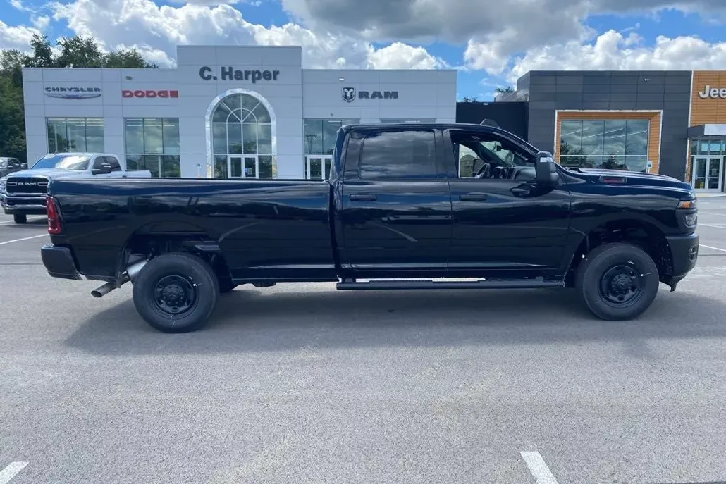 2026 Ram 2500 Tradesman photo 1
