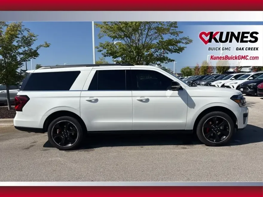 2022 Ford Expedition MAX Limited photo 1