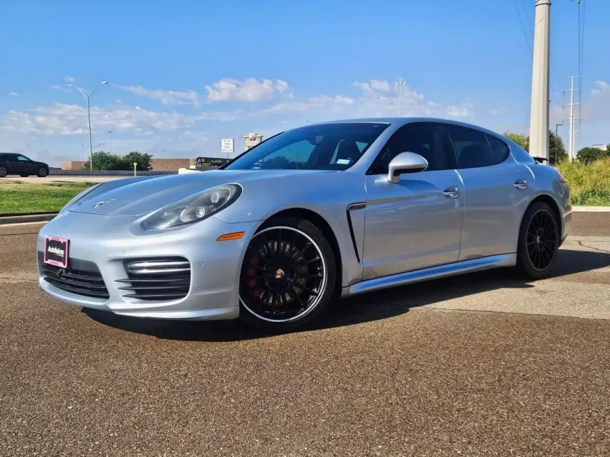 2014 Porsche Panamera GTS photo 1