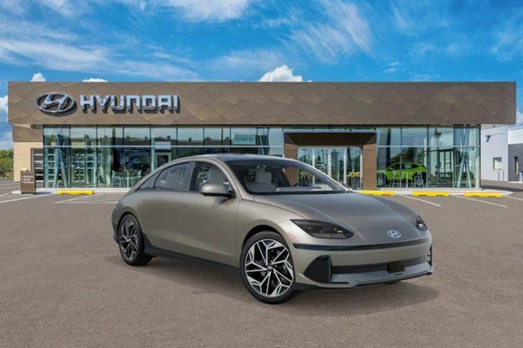 2025 Hyundai Ioniq 6 Limited photo 1