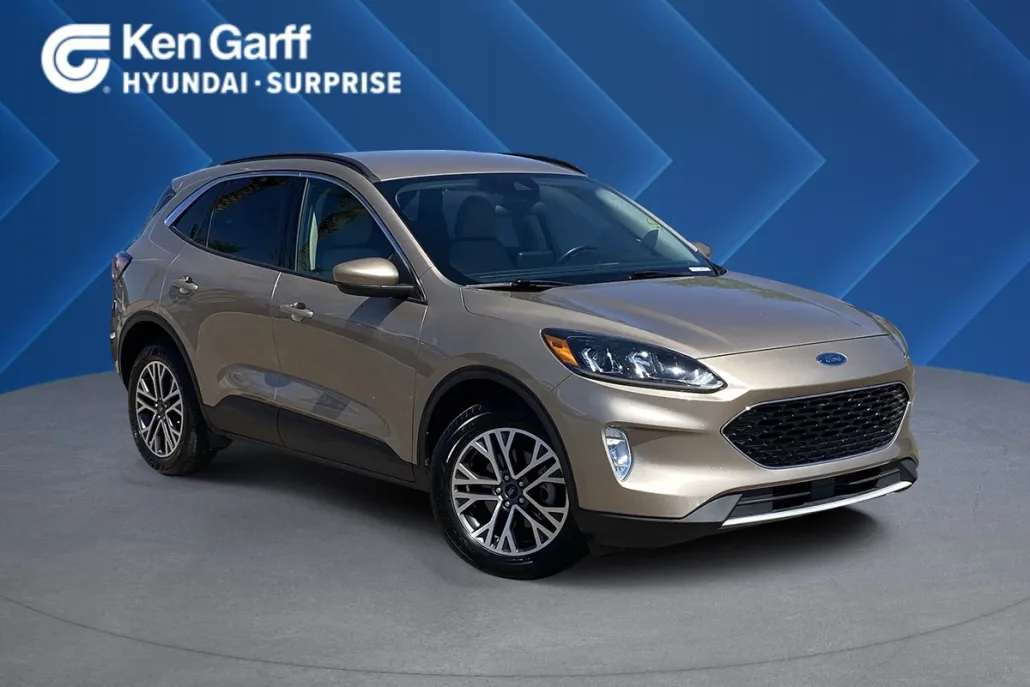 2020 Ford Escape SEL photo 1