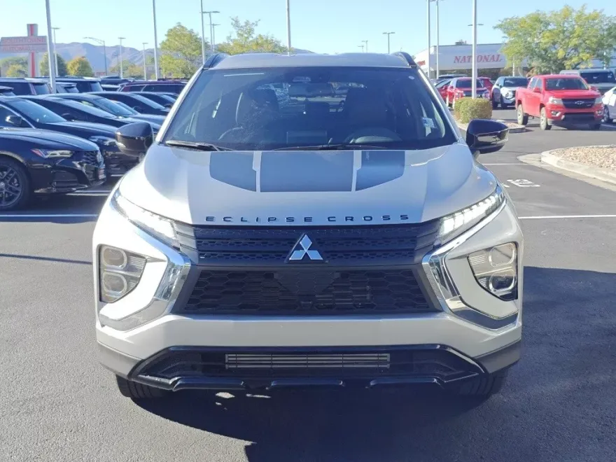 2025 Mitsubishi Eclipse Cross SEL photo 1