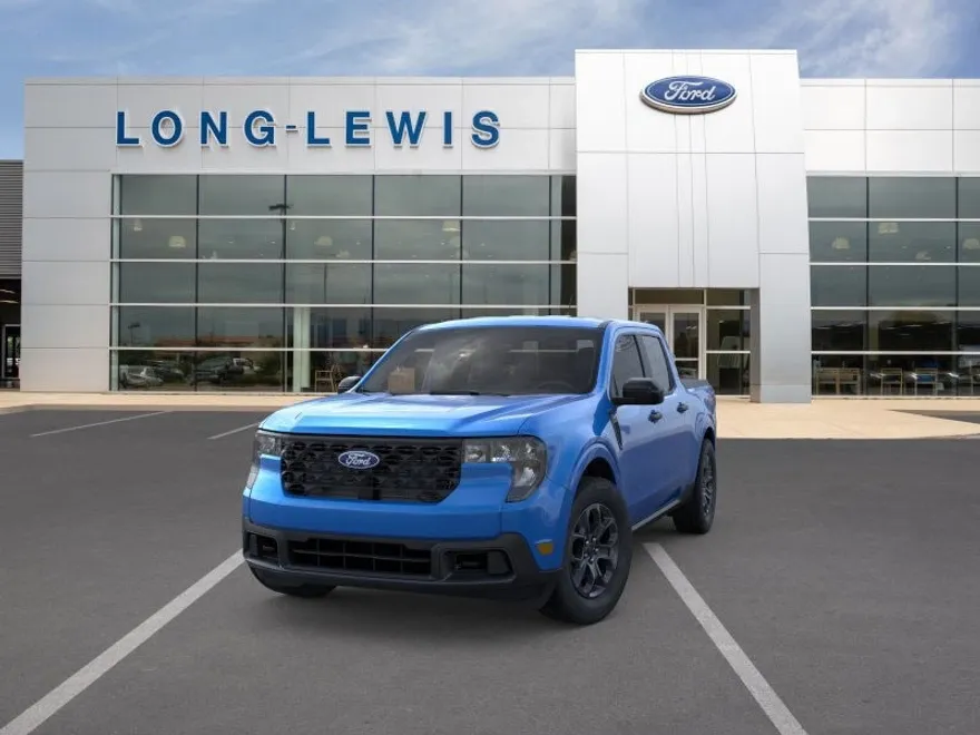 2025 Ford Maverick XLT photo 1
