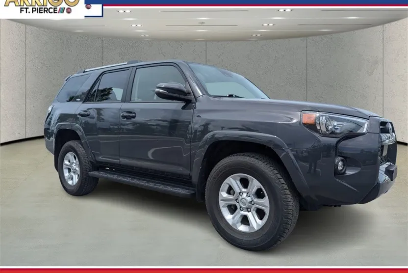 2024 Toyota 4Runner SR5 Premium photo 1