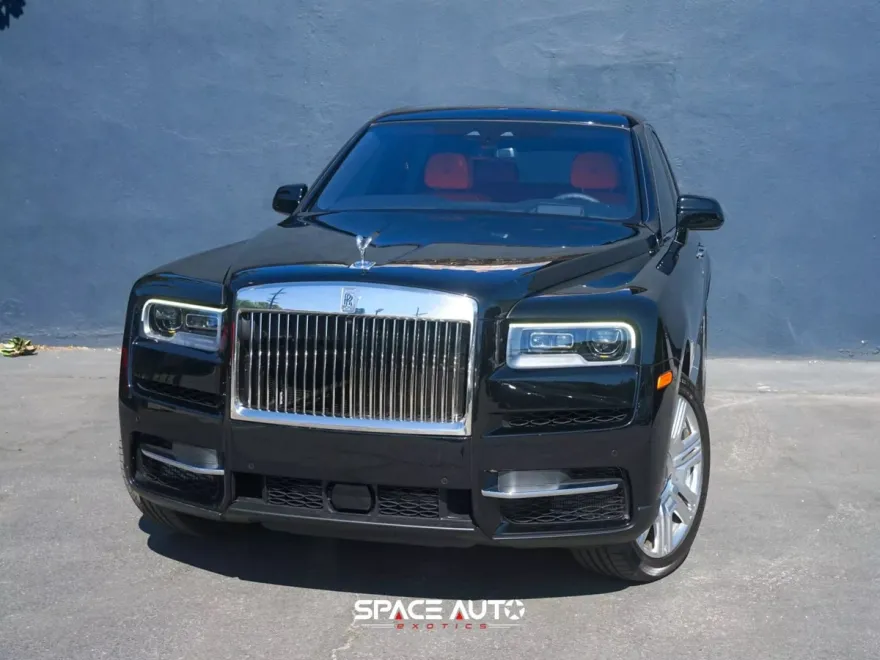 2022 Rolls Royce Cullinan photo 1